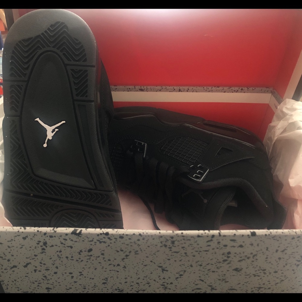 Jordan’s Retro 4